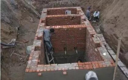 回農(nóng)村建房，化糞池應該怎么建？做化糞池需要