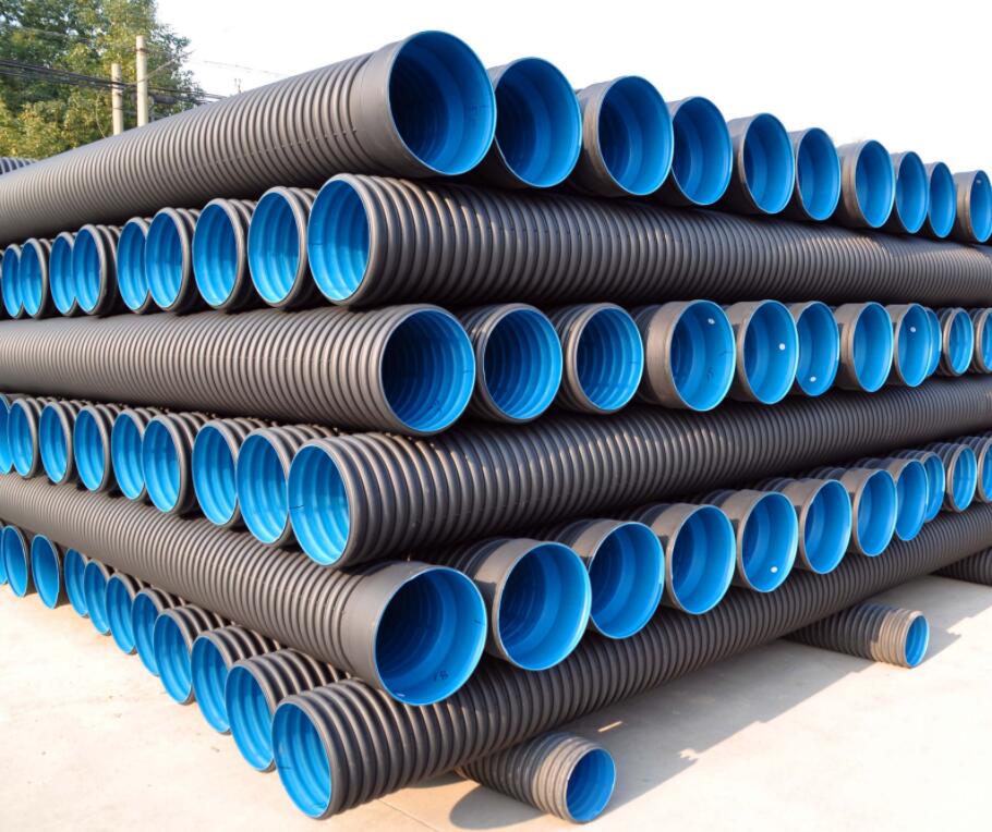 高密度聚乙烯（HDPE)雙壁波紋管具有優(yōu)異的化學(xué)穩(wěn)定性、耐老化及耐環(huán)境應(yīng)力開(kāi)裂的性能