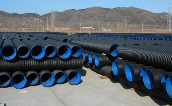 雙扣聚氯乙烯增強(qiáng)管到底有什么特點(diǎn)呢？